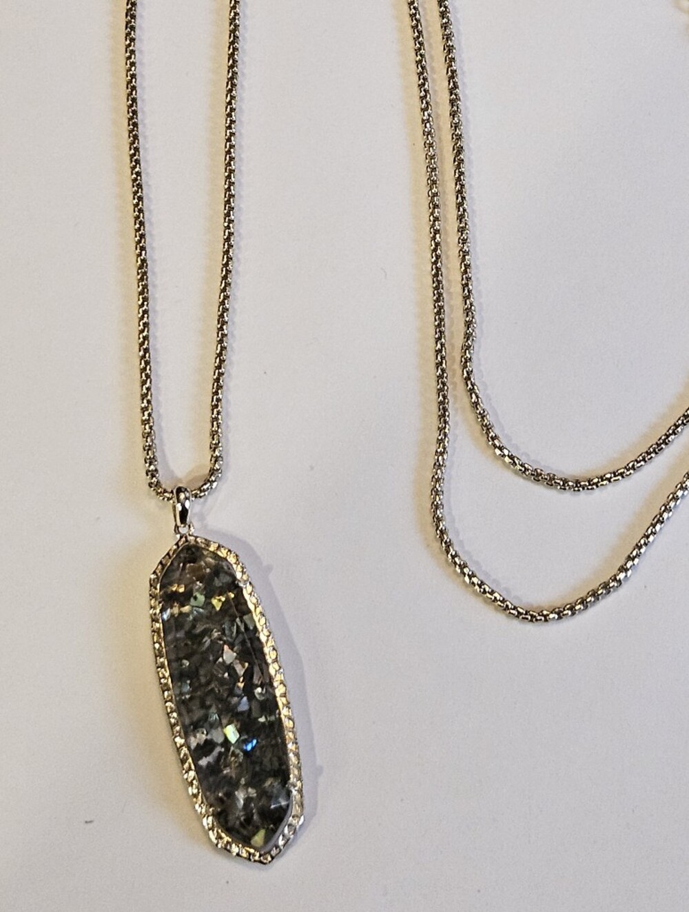 Kendra Scott Black Abalone Pendant Necklace